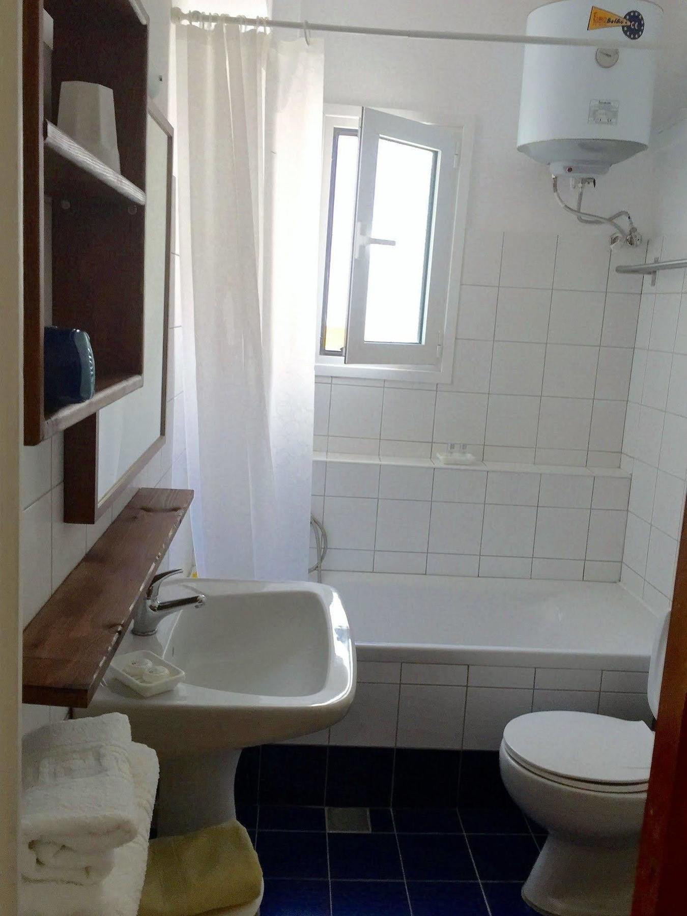 לרפטרה Popy Apartments מראה חיצוני תמונה